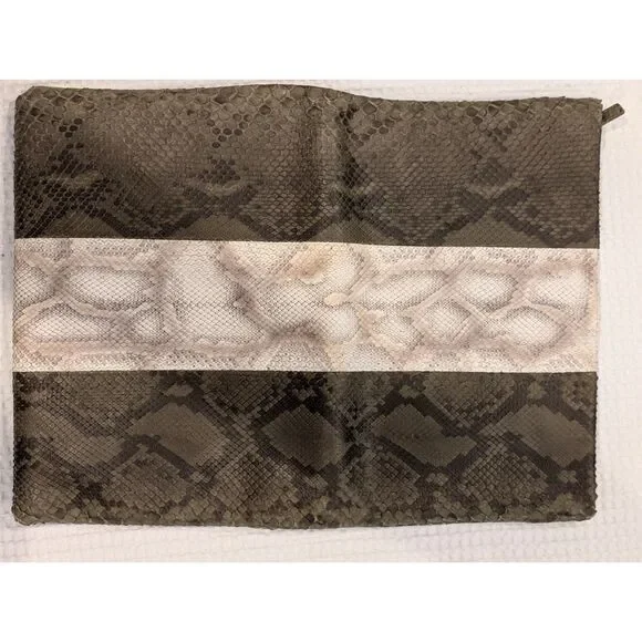 Italian Leather Clutch – Soft, Snakeskin, Magnetic Foldover, Unused Interior - Picture 6 of 8